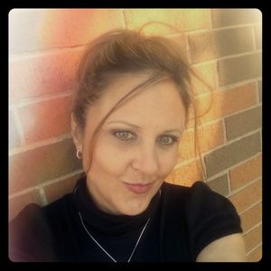 Meet your Posher, Tiffany